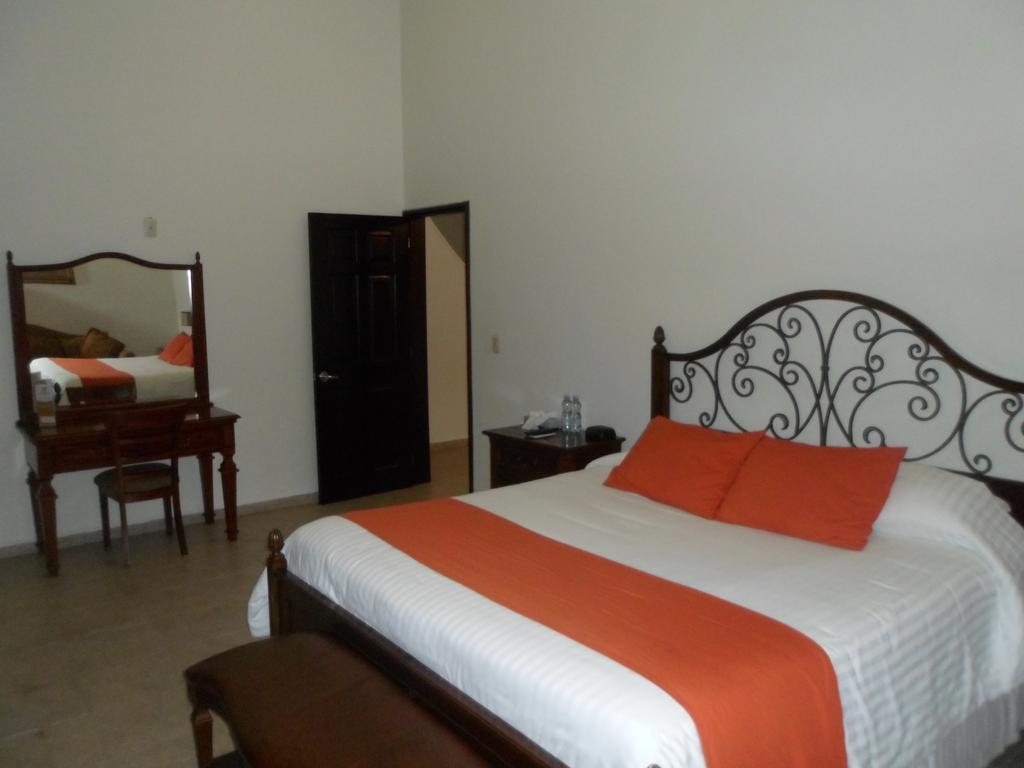 Hotel Poza Rica Inn ภายนอก รูปภาพ